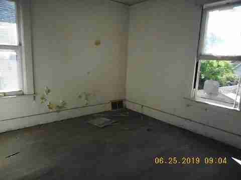 3011 Virginia Park (42)_m.jpg